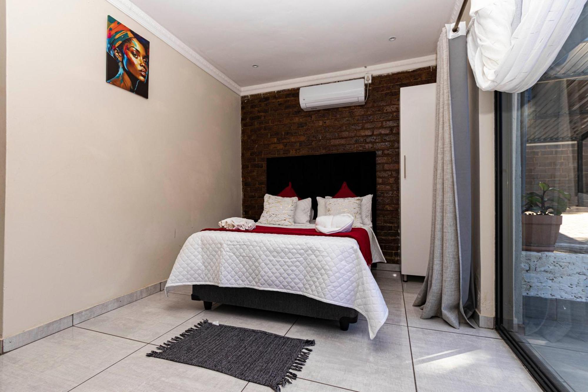 Mandulia Guest House Mbombela ภายนอก รูปภาพ